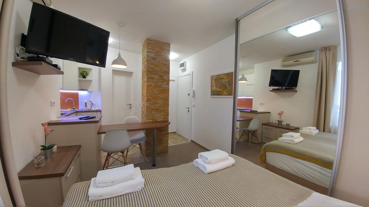 Dafni Apartman *